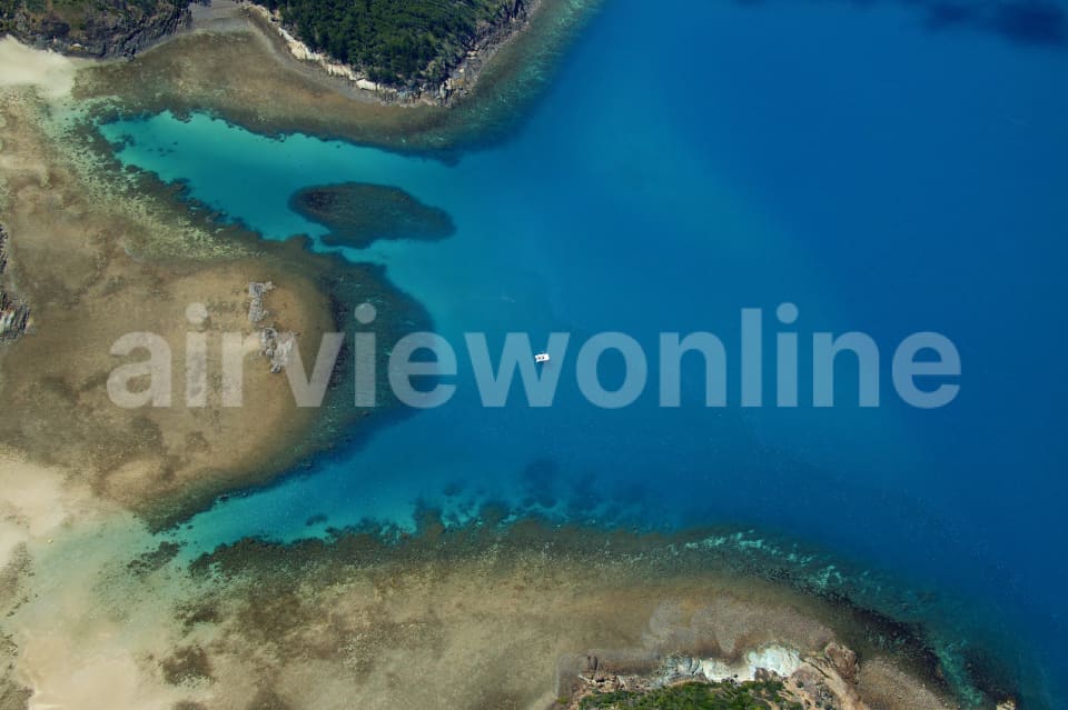 Aerial Image of Haslewood Island reef, Whitsundays, Queensland