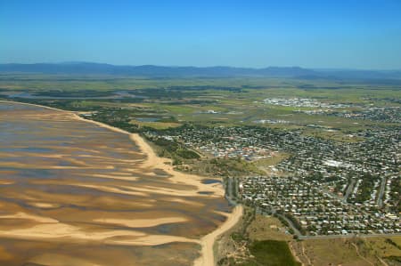 Aerial Image of EAST MACKAY AND ILLAWONG BEACH