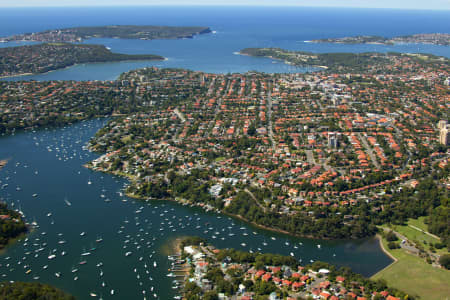 Aerial Image of CAMMERAY AND MOSMAN TO THE HEADS