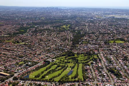 Aerial Image of BEXLEY GOLF COURSE TO CITY