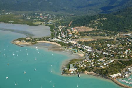 Aerial Image of AIRLIE BEACH