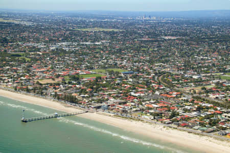 Aerial Image of BRIGHTON JETTY TO CBD