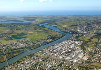 Aerial Image of BUNDABERG TO BURNETT HEADS.