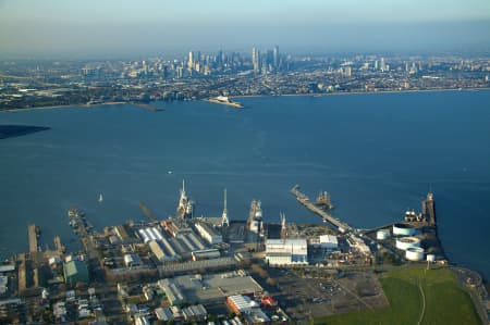 Aerial Image of WILLIAMSTOWN TO MELBOURNE CBD