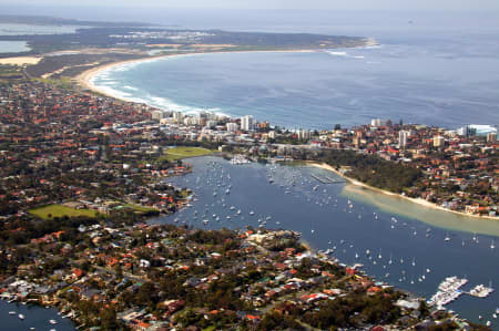 Aerial Image of BURRANEER AND CRONULLA