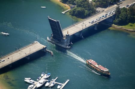 Aerial Image of THE SPIT BRIDGE