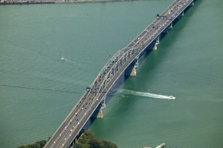 Aerial Image of AUCKLAND HARBOUR BRIDGE