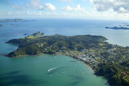 Aerial Image of RUSSELL TOWNSHIP