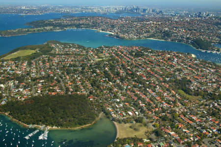 Aerial Image of BALGOWLAH HEIGHTS TO SYDNEY