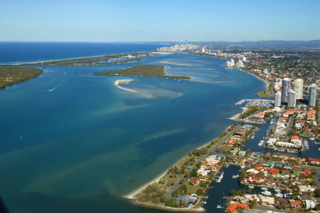 Aerial Image of RUNAWAY BAY TO SURFERS PARADISE.