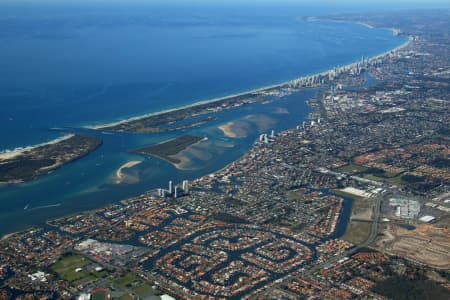 Aerial Image of RUNAWAY BAY TO SURFERS PARADISE.