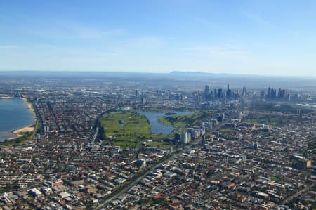 Aerial Image of ST KILDA TO MELBOURNE CBD.