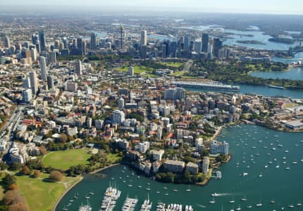 Aerial Image of ELIZABETH BAY AND POTTS POINT