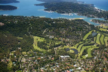Aerial Image of BAYVIEW TO PITTWATER.