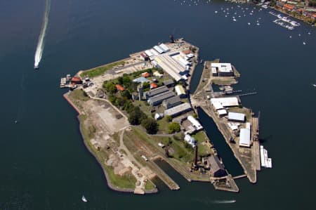 Aerial Image of COCKATOO ISLAND 2004