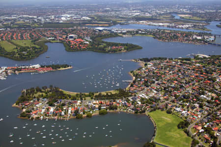 Aerial Image of PUTNEY TO HOMEBUSH BAY