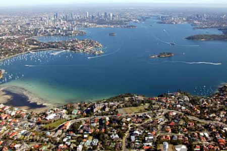 Aerial Image of VAUCLUSE LOOKING WEST