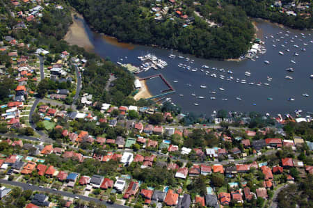 Aerial Image of SAILORS BAY AND MOWBRAY POINT