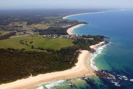 Aerial Image of HALLIDAYS POINT TO DIAMOND BEACH