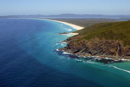 Aerial Image of CAPE HAWKE TO SEVEN MILE BEACH