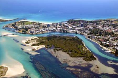Aerial Image of FORSTER AND MILES ISLAND