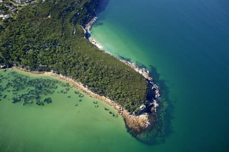 Aerial Image of GROTTO POINT AND WASHAWAY BEACH