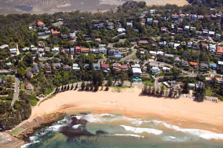 Aerial Image of WHALE BEACH