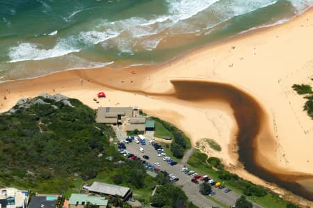 Aerial Image of NORTH CURL CURL SURF LIFE SAVING CLUB