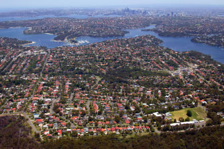 Aerial Image of NORTH BALGOWLAH TO THE CITY