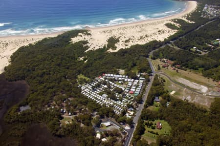 Aerial Image of SAMURAI BEACH, ONE MILE BEACH AND ANNA BAY