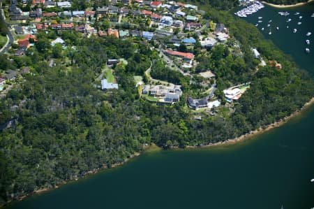 Aerial Image of CASTLE COVE CLOSE UP