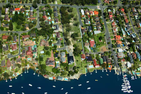 Aerial Image of YOWIE BAY CLOSE UP