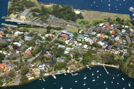 Aerial Image of WOOLWICH