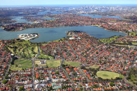 Aerial Image of CONCORD TO CITY