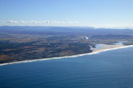 Aerial Image of NORTH OVER OLD BAR