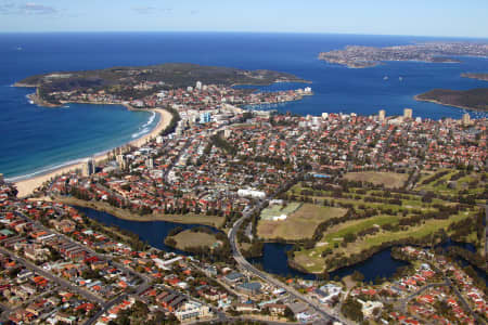 Aerial Image of QUEENSCLIFF TO MANLY