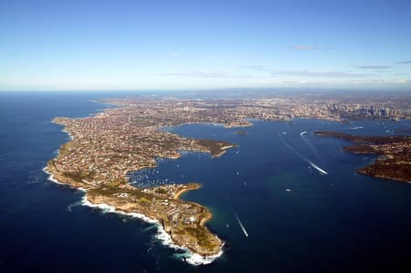 Aerial Image of SOUTH HEAD