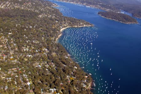 Aerial Image of AVALON AND CLAREVILLE