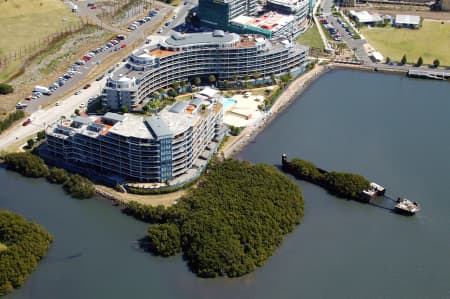 Aerial Image of MARINERS COVE