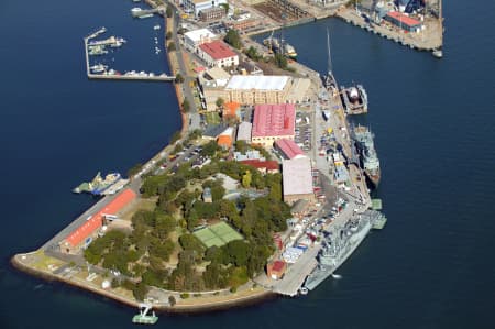 Aerial Image of GARDEN ISLAND