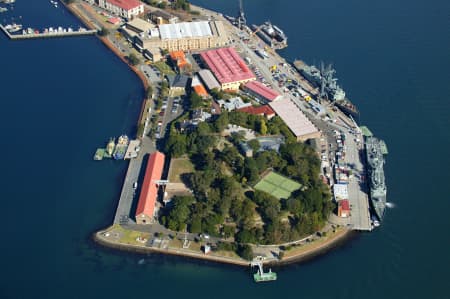 Aerial Image of GARDEN ISLAND