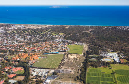 Aerial Image of MOUNT CLAREMONT