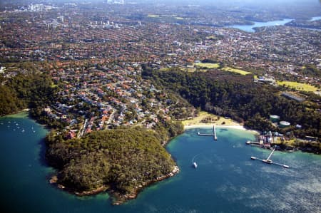 Aerial Image of CLIFTON GARDENS AND CHOWDER BAY