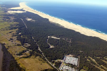 Aerial Image of STOCKTON BEACH