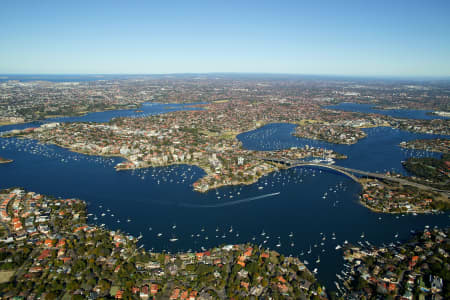 Aerial Image of HUNTERS HILL TO DRUMMOYNE