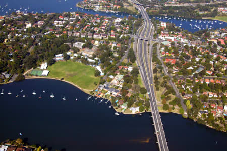 Aerial Image of HUNTERS HILL