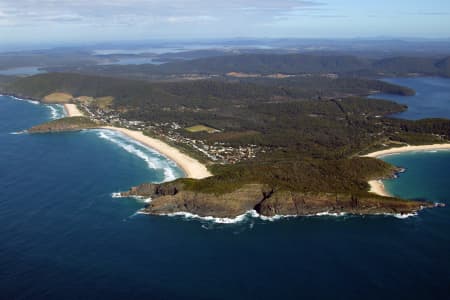 Aerial Image of CHARLOTTE HEAD