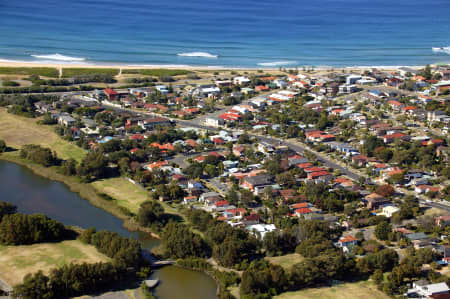 Aerial Image of CURL CURL