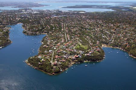 Aerial Image of CARINGBAH