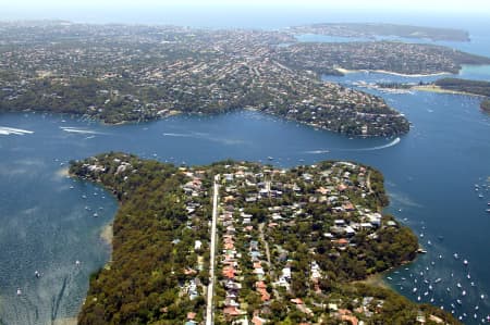 Aerial Image of CASTLECRAG TO SEAFORTH